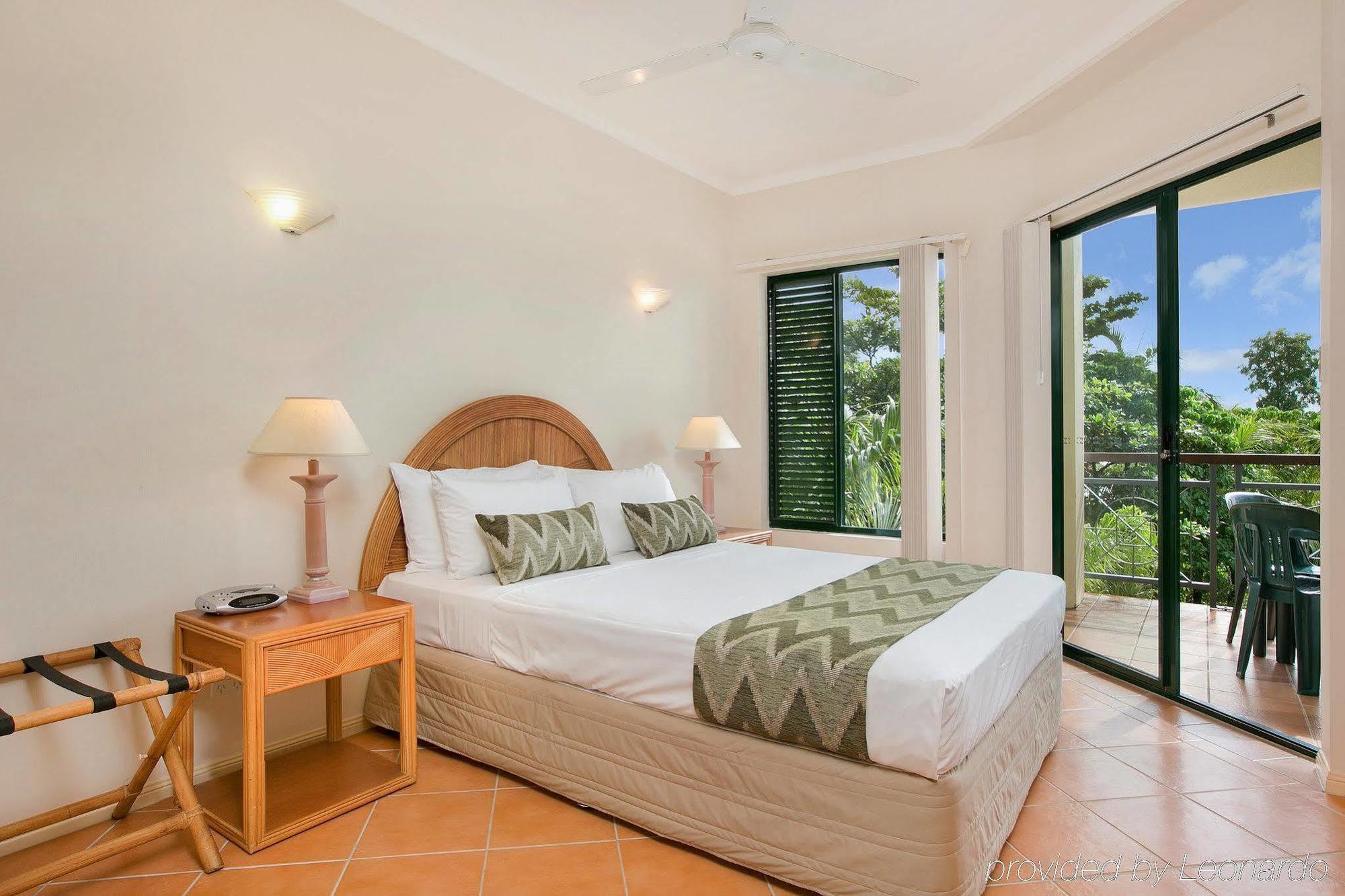 Tropic Towers Apartments Cairns Ngoại thất bức ảnh